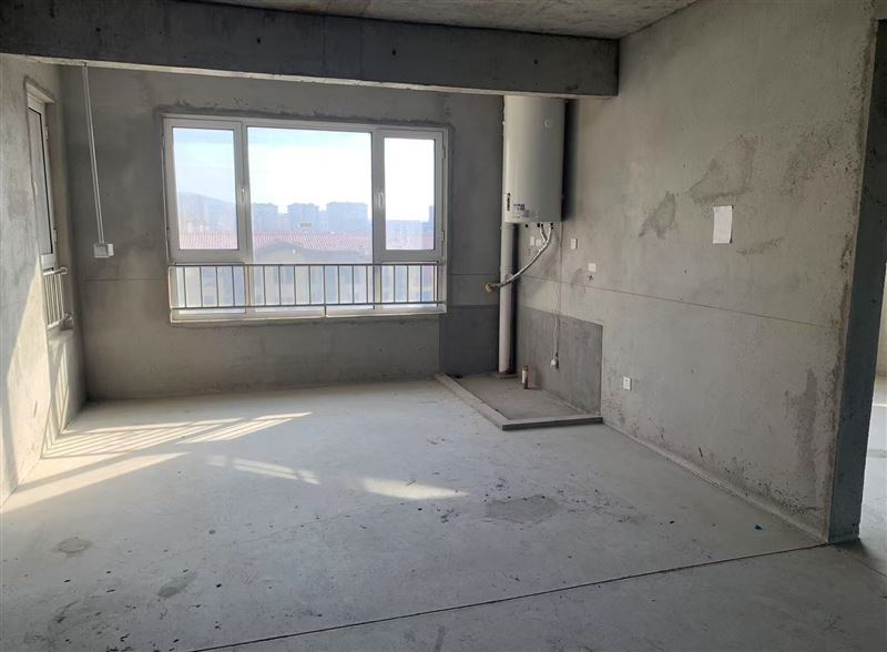 出售中铁国际城中层三室两厅两卫 学区房 可贷款