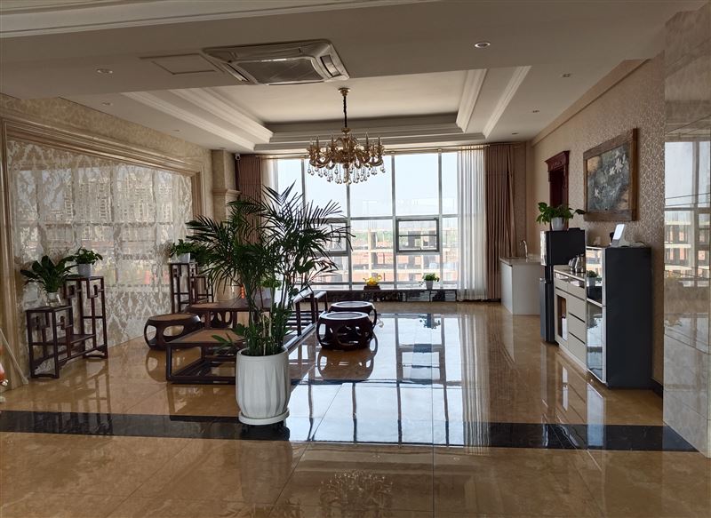 养生会所招聘前台,按摩师,足疗师