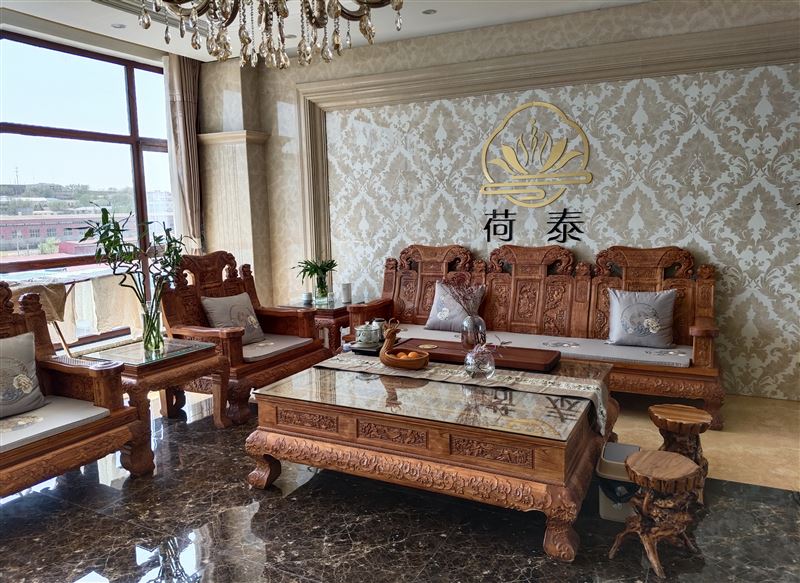 养生会所招聘前台,按摩师,足疗师