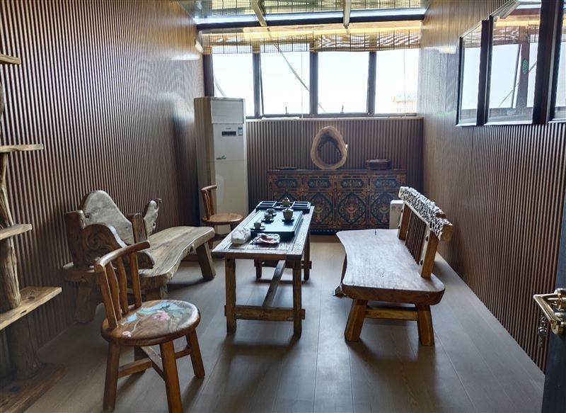 养生会所招聘前台,按摩师,足疗师